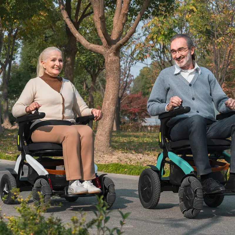 SWIFT PRO Fauteuil roulant électrique tout terrain - Situation - Plus Santé.webp